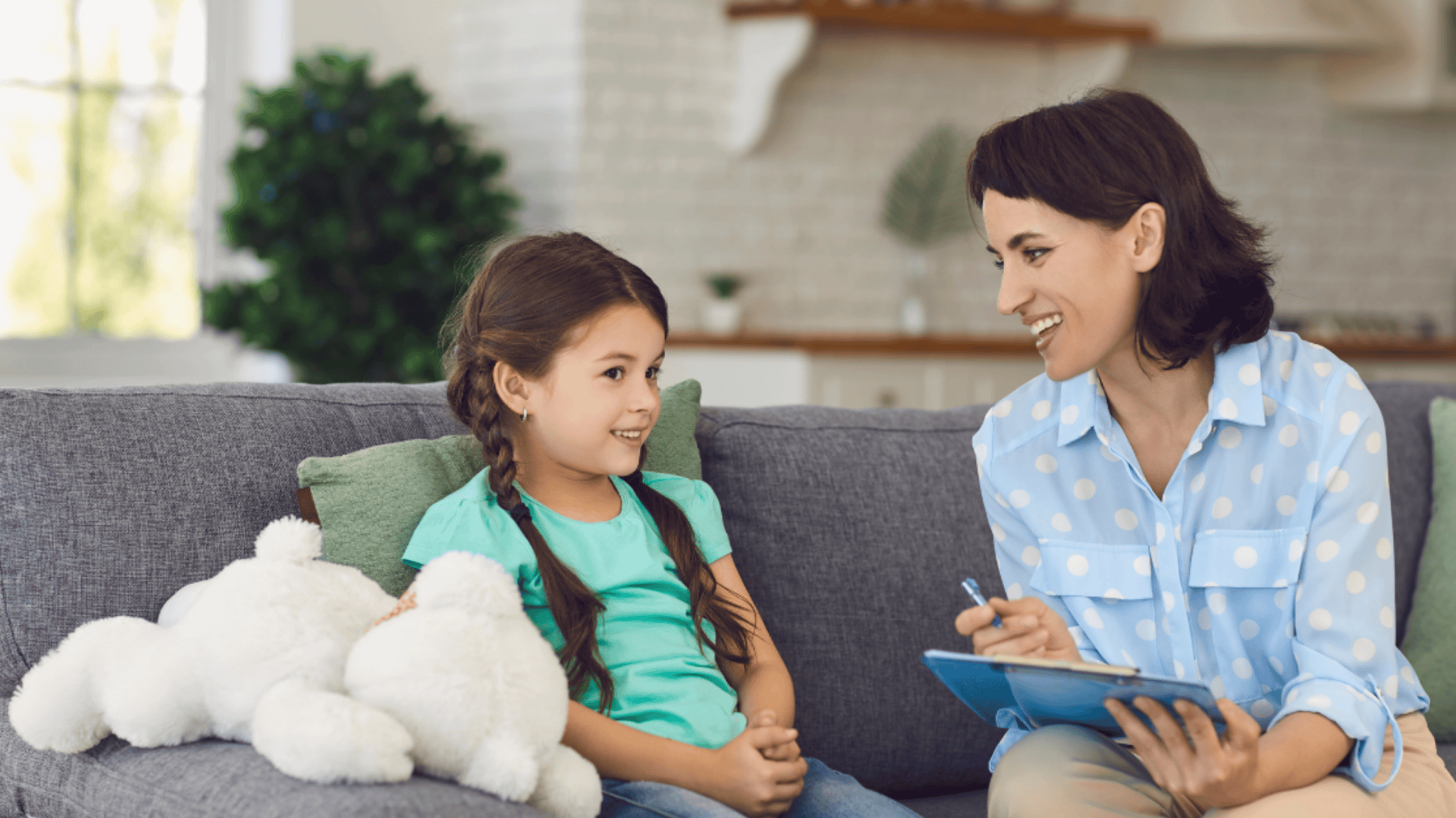 Therapist w Child 4 - 1MB