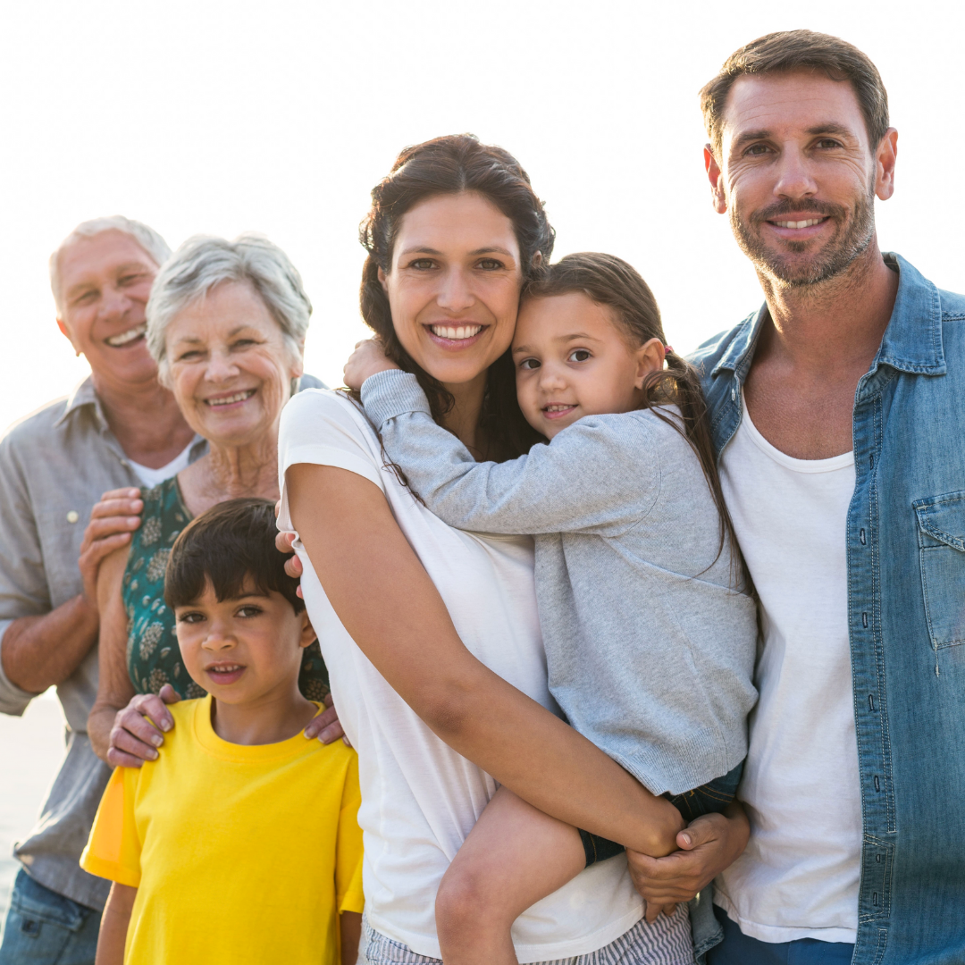 Multigenerational White Family Square - 1MB