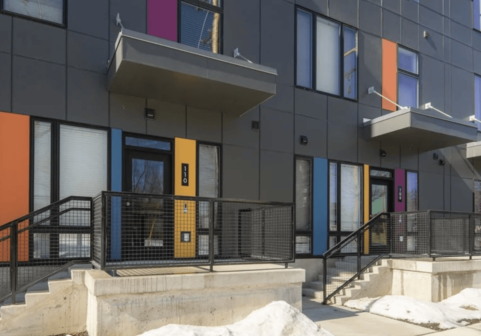 Bronzeville Apts - 1 MB